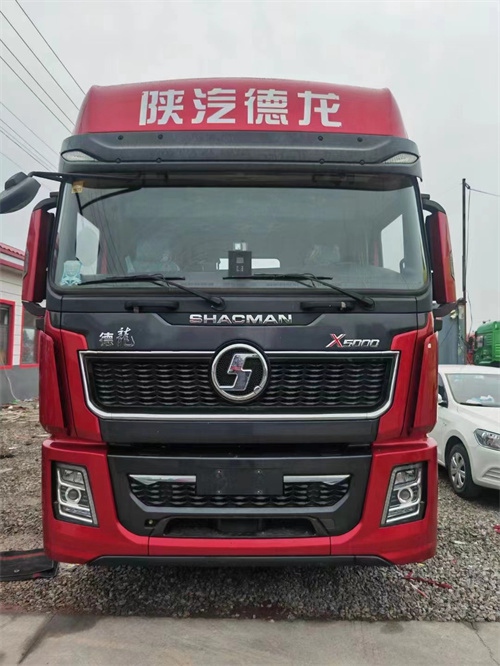 二手德龙X5000牵引车