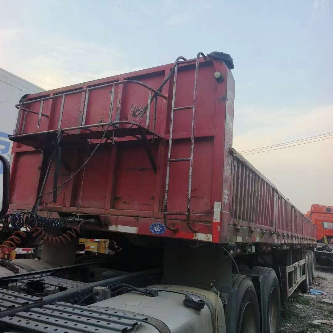 星空app官方站二手半挂车