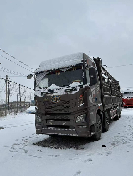 星空app官方站二手牵引车
